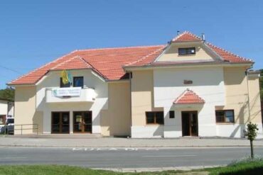 Hodnocení inscenace Mořská hráz Divadelního spolku tea Trum Velké Opatovice